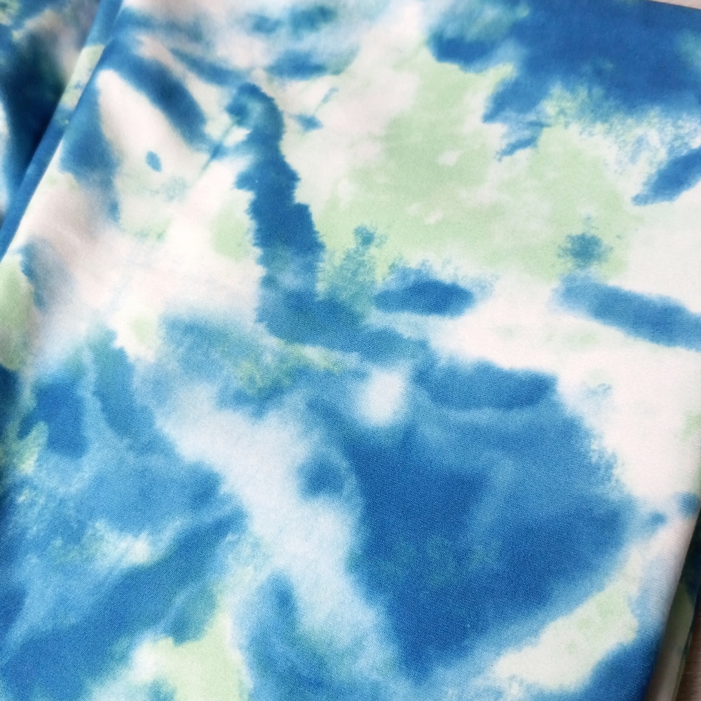 Wildfox Blue Sapphire/Green Ash Wash Tie Dye 7/8 Leggings, Size XL NWT - Picture 5 of 10